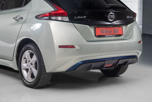 2020 NISSAN LEAF - 8