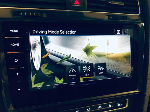 2019 VOLKSWAGEN GOLF - 26