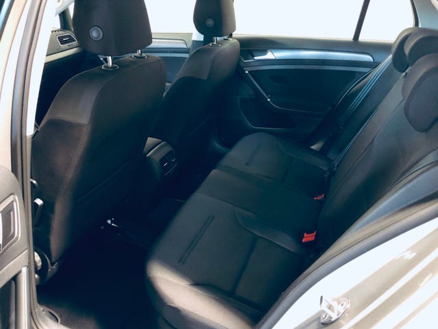 2019 VOLKSWAGEN GOLF - 21