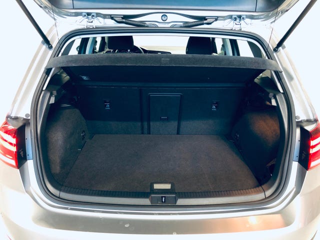 2019 VOLKSWAGEN GOLF - 11