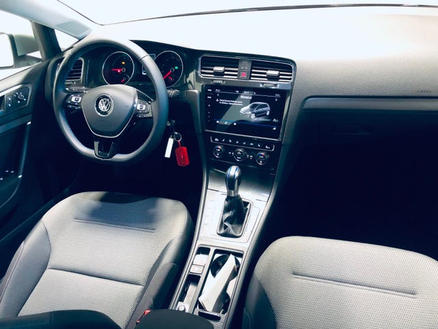 2019 VOLKSWAGEN GOLF - 14