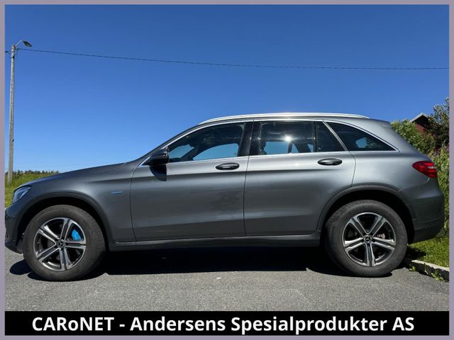 2017 MERCEDES-BENZ GLC - 21