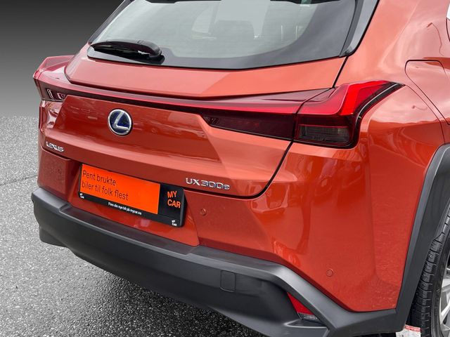 2021 LEXUS UX - 13