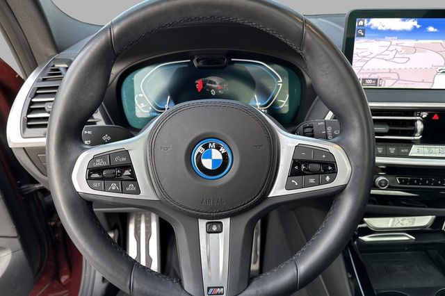 2022 BMW IX3 - 11