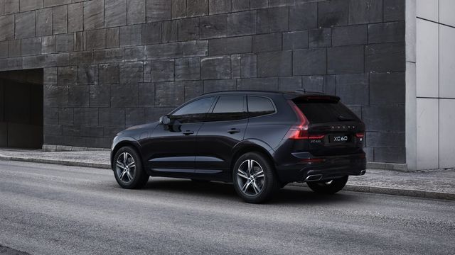 2021 VOLVO XC60 - 10