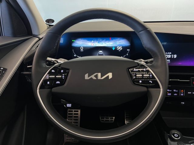 2023 KIA NIRO - 19