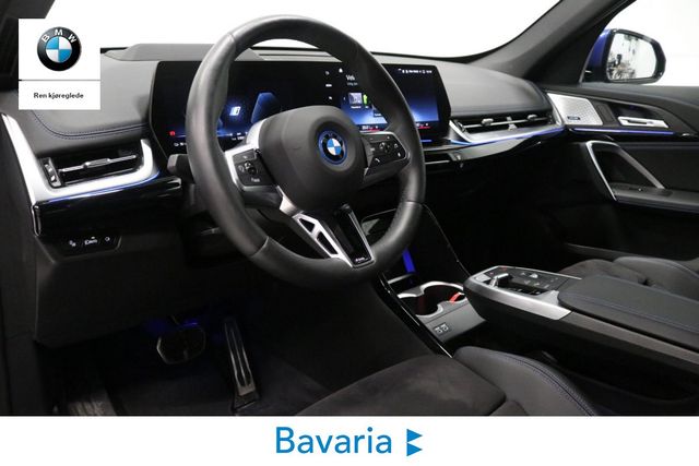 2024 BMW IX1 - 17
