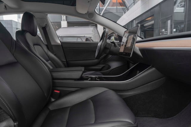 2019 TESLA MODEL 3 - 9