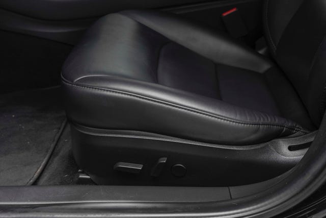 5YJ3E7EB2KF200304 2019 TESLA MODEL 3-2