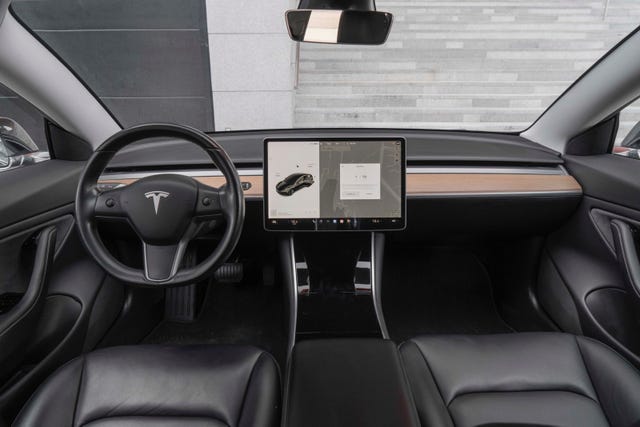 2019 TESLA MODEL 3 - 10