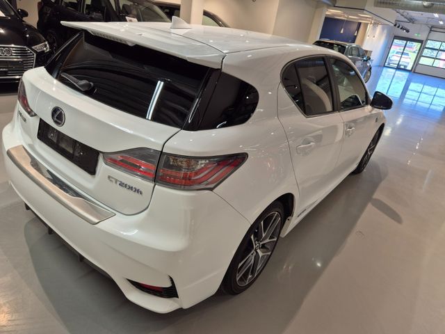 2014 LEXUS CT200H - 12