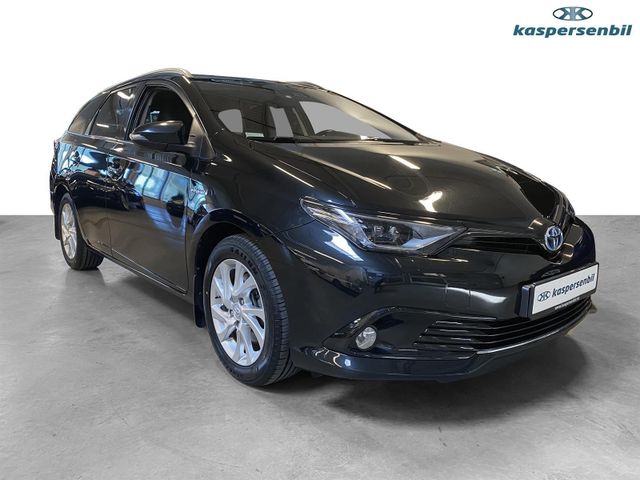 2018 TOYOTA AURIS - 1