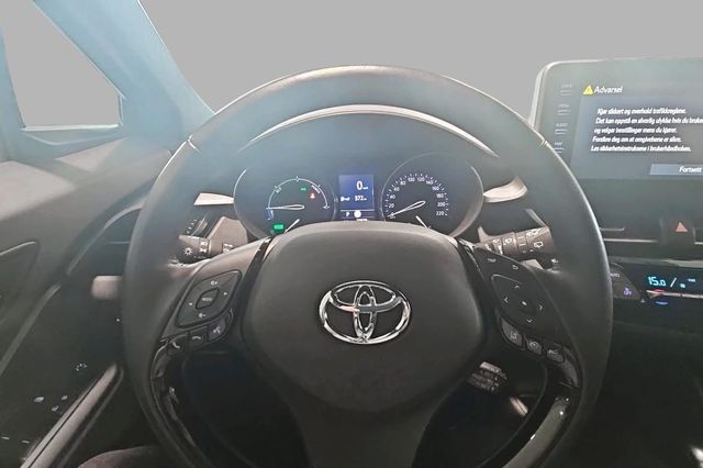 2022 TOYOTA C-HR - 11