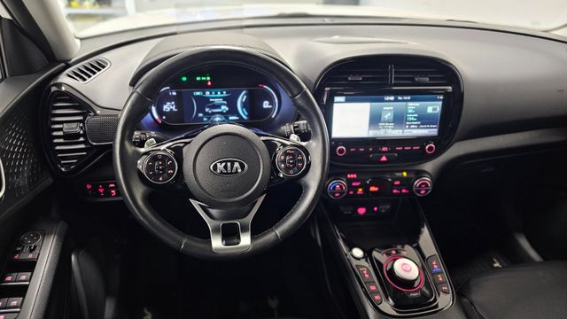 2021 KIA SOUL - 16