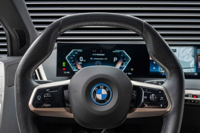 2022 BMW IX XDRIVE 40 - 17