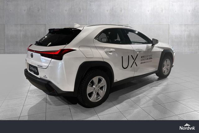 2023 LEXUS UX - 5