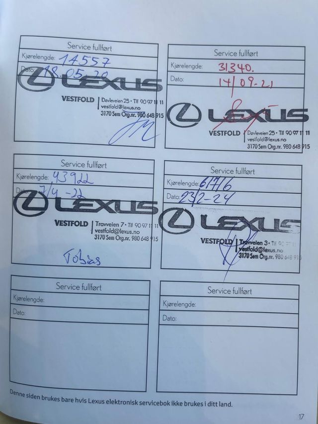 2019 LEXUS UX - 32