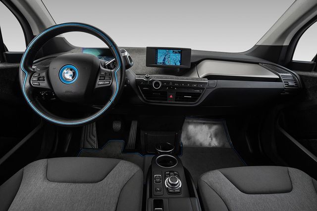 2015 BMW I3 - 29