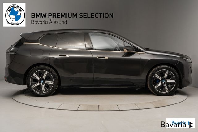 2022 BMW IX XDRIVE 50 - 1