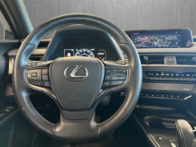 2021 LEXUS UX - 10