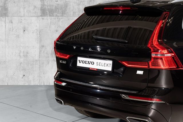 2021 VOLVO XC60 - 7