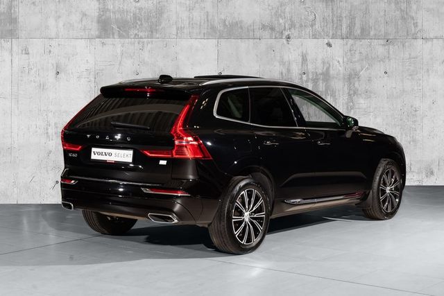 2021 VOLVO XC60 - 8