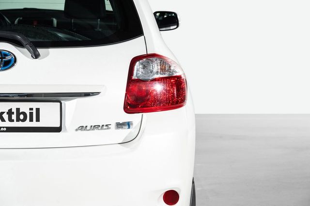 2012 TOYOTA AURIS - 5