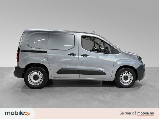 2023 FIAT DOBLO - 11