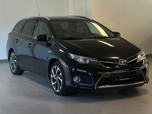 2014 TOYOTA AURIS - 1