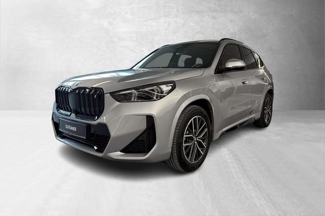 2023 BMW IX1 - 1