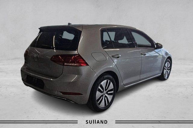 WVWZZZAUZJ8905198 2018 VOLKSWAGEN GOLF-4
