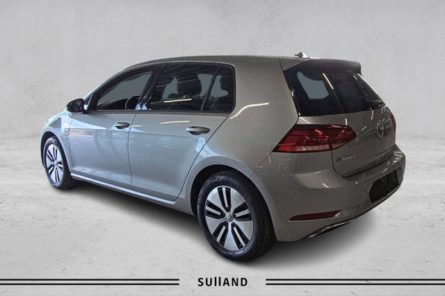 WVWZZZAUZJ8905198 2018 VOLKSWAGEN GOLF-2
