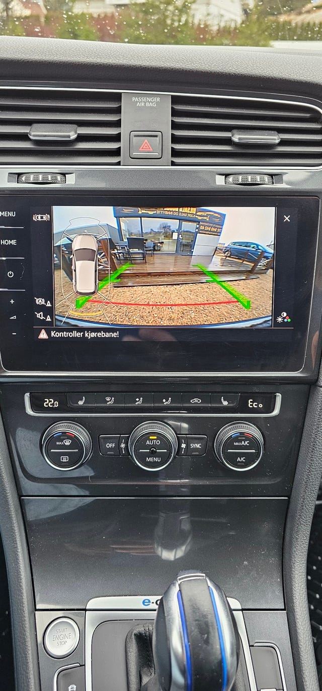 2018 VOLKSWAGEN GOLF - 11