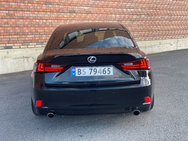 2013 LEXUS IS - 17