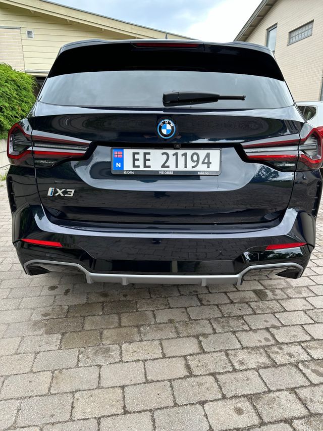 2022 BMW IX3 - 5