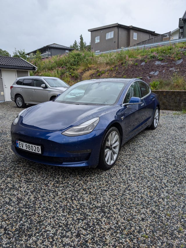 2019 TESLA MODEL 3 - 8