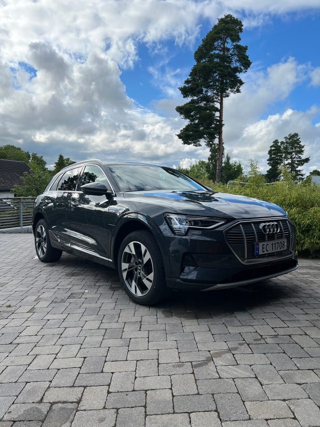 WAUZZZGE3MB013948 2021 AUDI E-TRON-0