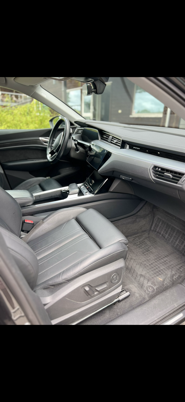 2021 AUDI E-TRON - 8