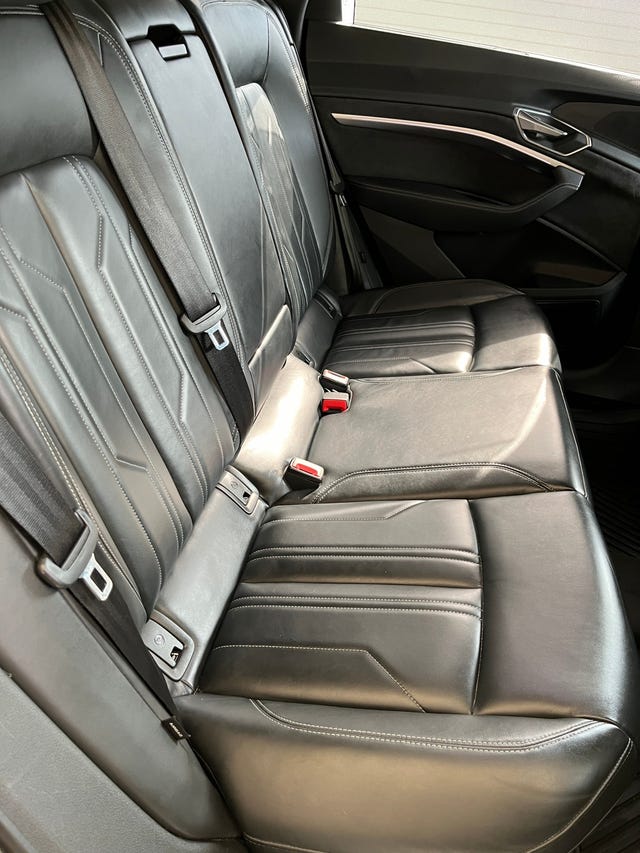 2020 AUDI E-TRON - 25