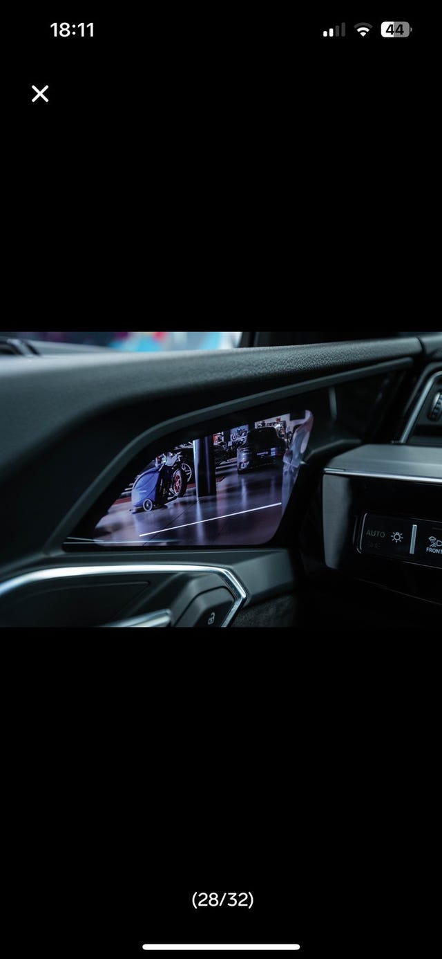 2020 AUDI E-TRON - 8