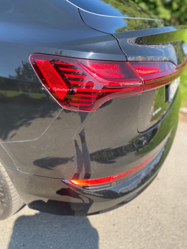 2021 AUDI E-TRON - 9