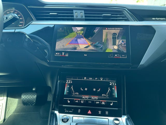 2021 AUDI E-TRON - 23