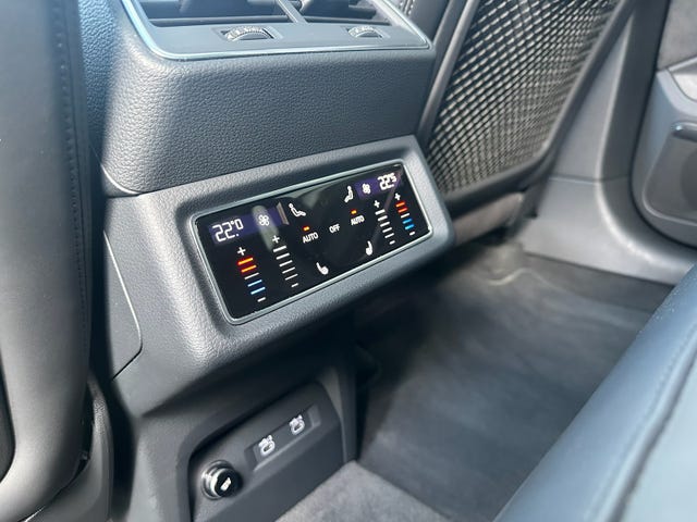 2021 AUDI E-TRON - 21