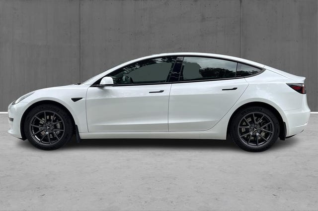 2021 TESLA MODEL 3 - 8