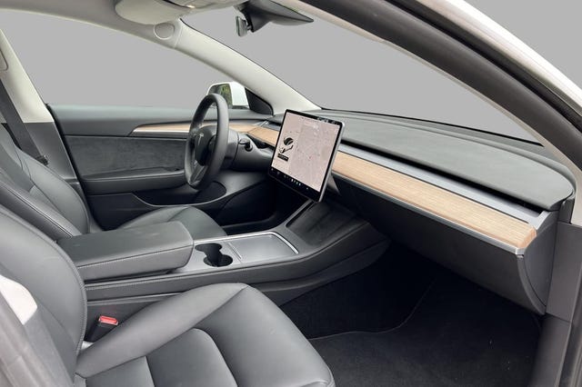 2021 TESLA MODEL 3 - 18