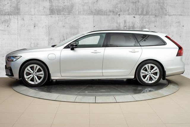 2021 VOLVO V90 - 8