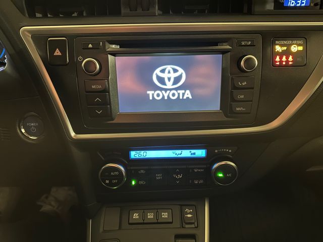 2014 TOYOTA AURIS - 21