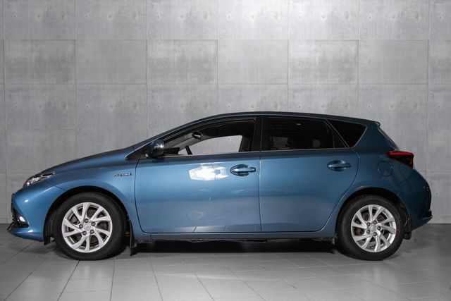 2017 TOYOTA AURIS - 2