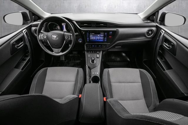 2017 TOYOTA AURIS - 7