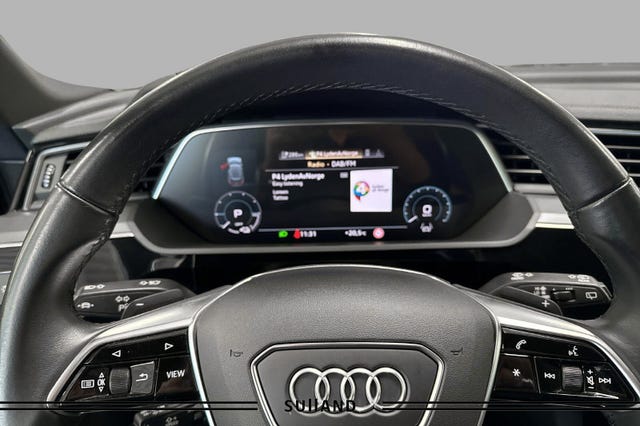 2021 AUDI E-TRON - 12